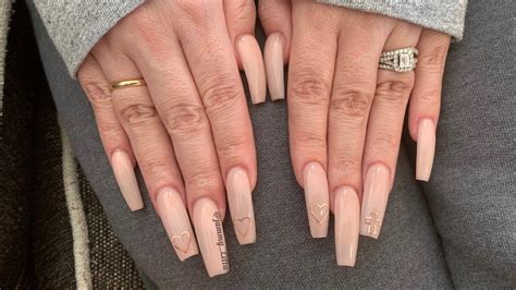 simple nude|Nudes: Simple Nudes